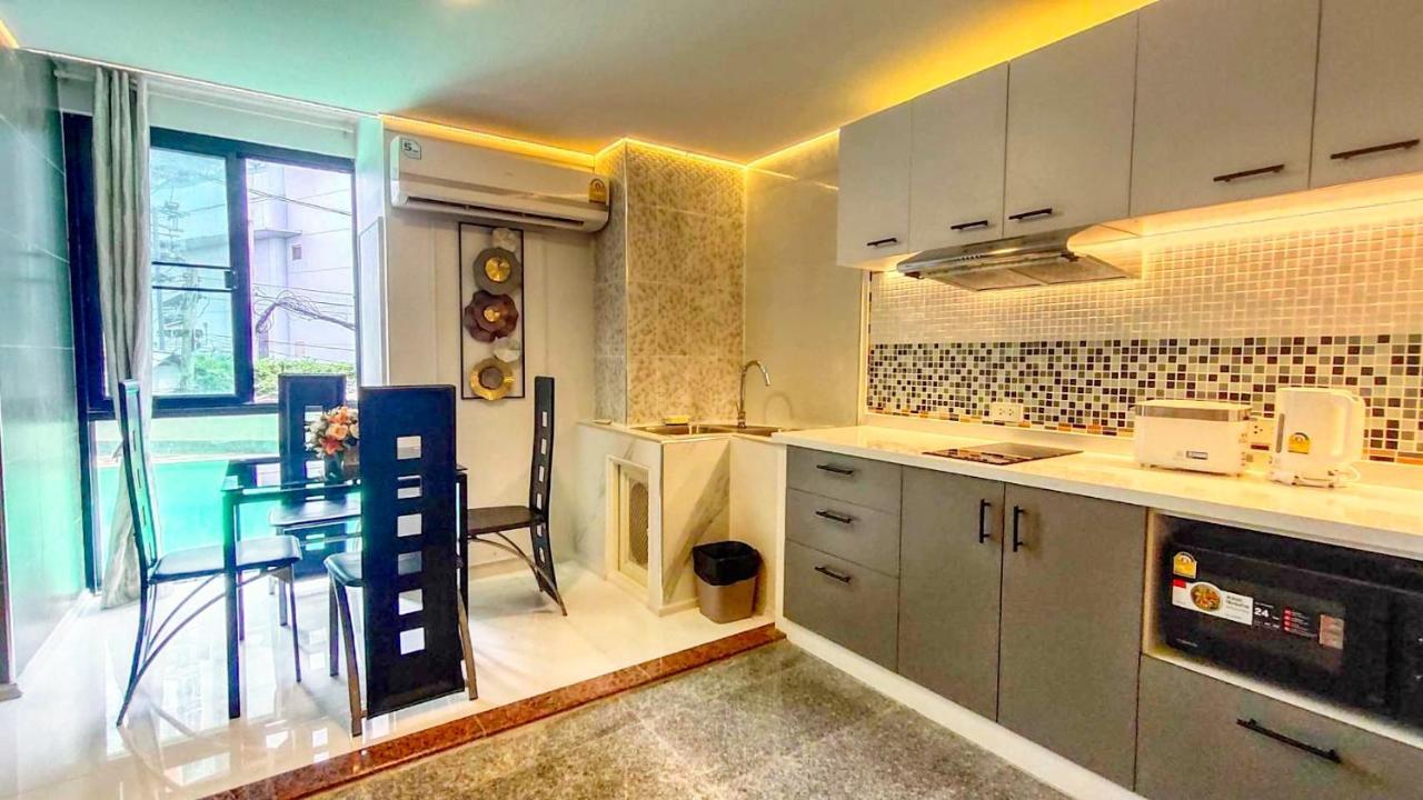 Apartmán Viengping Mansion Čiang Mai Pokoj fotografie