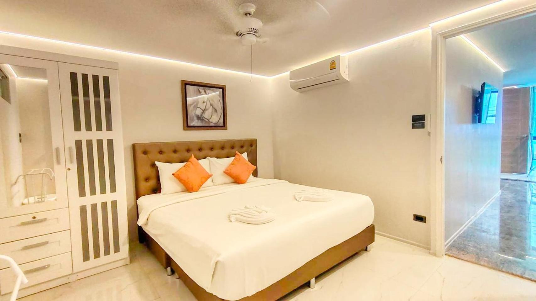 Apartmán Viengping Mansion Čiang Mai Pokoj fotografie
